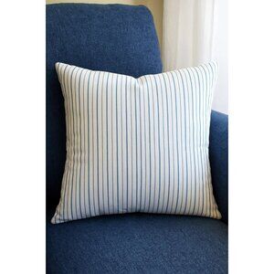 William Sonoma Home Set Of 2 Blue Pinstripe 22"x22" Linen Pillow Covers NWT